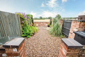 Photo 18- click for photo gallery